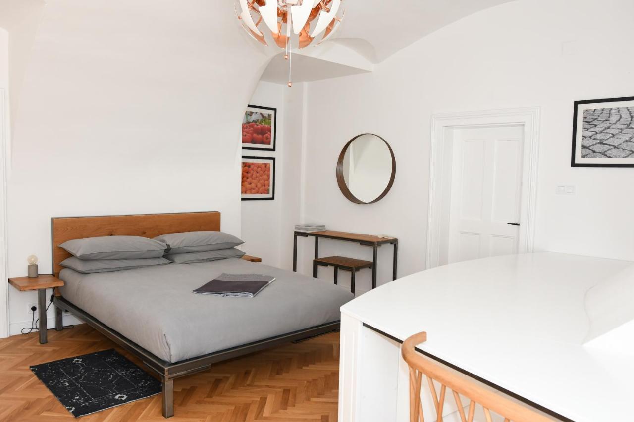 Beautiful 2Bed Apartment In The Centre Of Varaždin エクステリア 写真